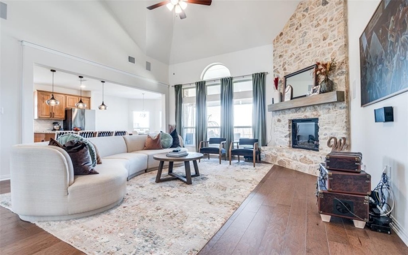 1819 Orlando Drive, Cedar Hill, TX 75104, 5 Bedrooms Bedrooms, ,3 BathroomsBathrooms,Residential,For Sale,1819 Orlando Drive,20875201