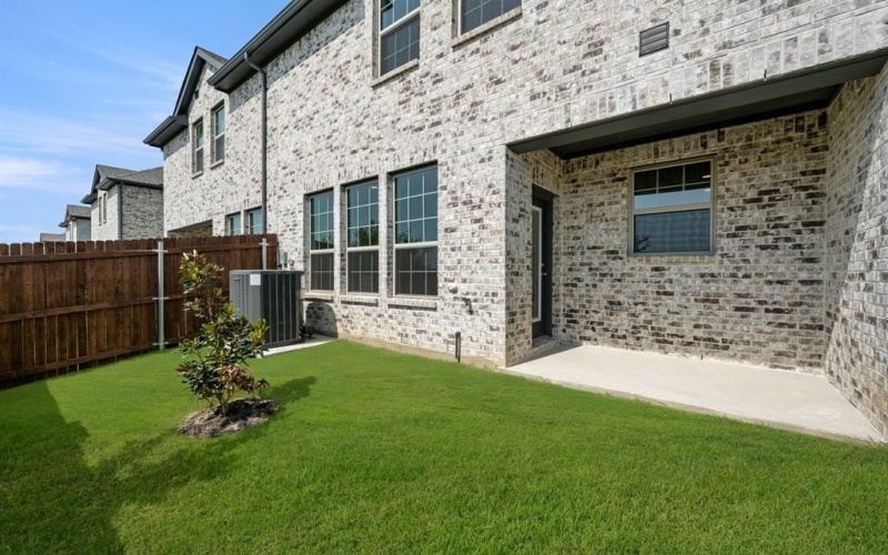 660 Sandiford Court, Mansfield, TX 76063, 3 Bedrooms Bedrooms, ,2 BathroomsBathrooms,Residential,For Sale,660 Sandiford Court,0,20875461