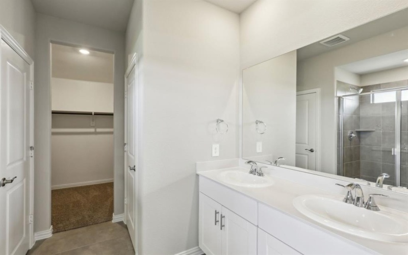 4004 Marble Falls Drive, Farmersville, TX 75442, 3 Bedrooms Bedrooms, ,2 BathroomsBathrooms,Residential,For Sale,4004 Marble Falls Drive,20873128