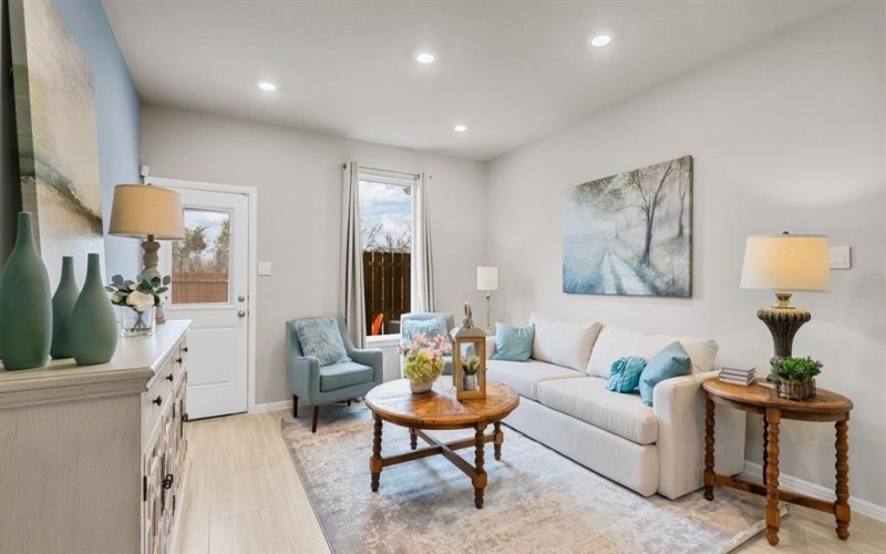 3104 STRAWBERRY FARM Lane, Fort Worth, TX 76140, 3 Bedrooms Bedrooms, ,2 BathroomsBathrooms,Residential,For Sale,3104 STRAWBERRY FARM Lane,20875561