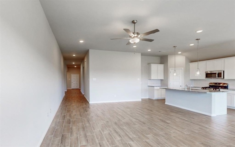 3361 Redbud Flower Trail, Grand Prairie, TX 76084, 4 Habitaciones Habitaciones , ,2 BañosBaños,Residential,En Venta,3361 Redbud Flower Trail,20873178