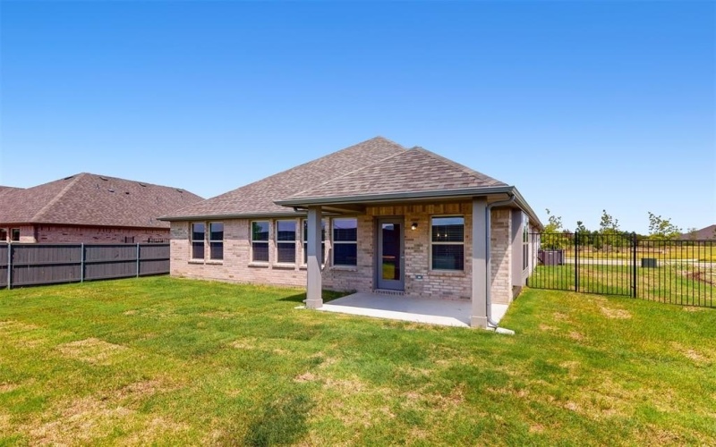 3361 Redbud Flower Trail, Grand Prairie, TX 76084, 4 Habitaciones Habitaciones , ,2 BañosBaños,Residential,En Venta,3361 Redbud Flower Trail,20873178