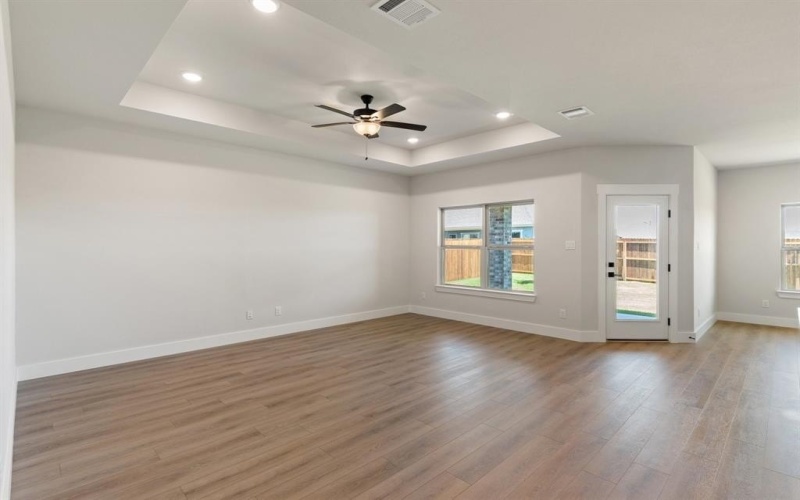 214 Briarwood Drive, Nevada, TX 75173, 4 Bedrooms Bedrooms, ,3 BathroomsBathrooms,Residential,For Sale,214 Briarwood Drive,20875640