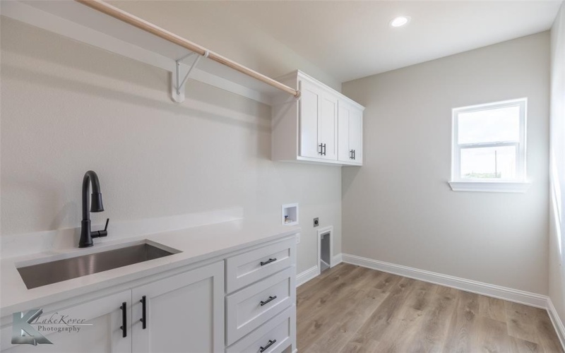 120 Logan Trail, Abilene, TX 79602, 4 Bedrooms Bedrooms, ,2 BathroomsBathrooms,Residential,For Sale,120 Logan Trail,0,20873231