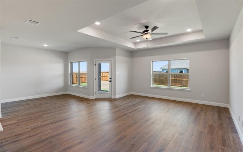 216 Briarwood Drive, Nevada, TX 75173, 4 Habitaciones Habitaciones , ,3 BañosBaños,Residential,En Venta,216 Briarwood Drive,0,20875685