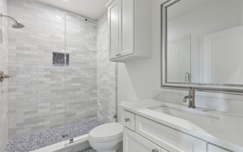 10930 Beauty Lane, Dallas, TX 75229, 5 Bedrooms Bedrooms, ,6 BathroomsBathrooms,Residential,For Sale,10930 Beauty Lane,20873437