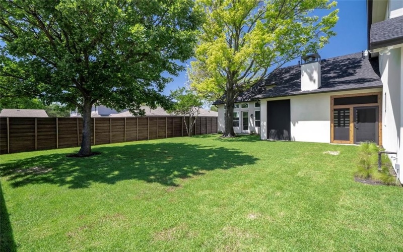 10930 Beauty Lane, Dallas, TX 75229, 5 Bedrooms Bedrooms, ,6 BathroomsBathrooms,Residential,For Sale,10930 Beauty Lane,20873437
