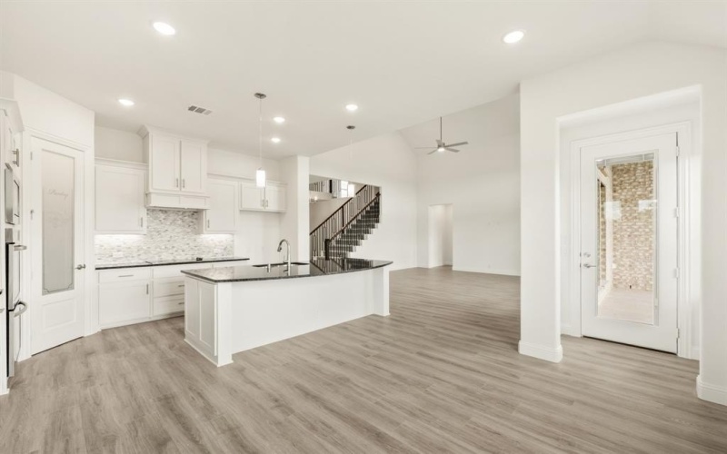 4217 Bel Air Drive, Midlothian, TX 76065, 5 Bedrooms Bedrooms, ,5 BathroomsBathrooms,Residential,For Sale,4217 Bel Air Drive,20876442
