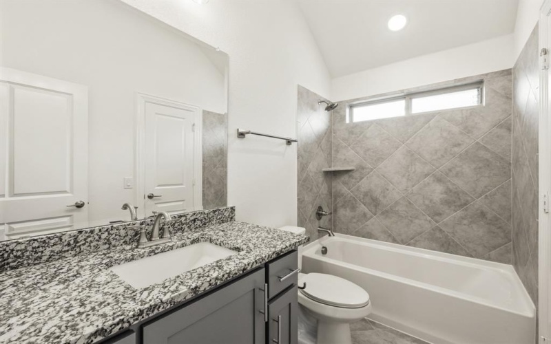 4217 Bel Air Drive, Midlothian, TX 76065, 5 Bedrooms Bedrooms, ,5 BathroomsBathrooms,Residential,For Sale,4217 Bel Air Drive,20876442