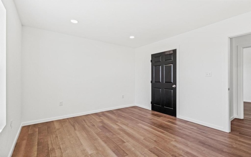 9 Private Road 33084, Sumner, TX 75486, 3 Bedrooms Bedrooms, ,1 BathroomBathrooms,Residential,For Sale,9 Private Road 33084,20876602