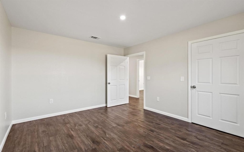 32 Private Road 33084, Sumner, TX 75486, 3 Bedrooms Bedrooms, ,1 BathroomBathrooms,Residential,For Sale,32 Private Road 33084,20876622