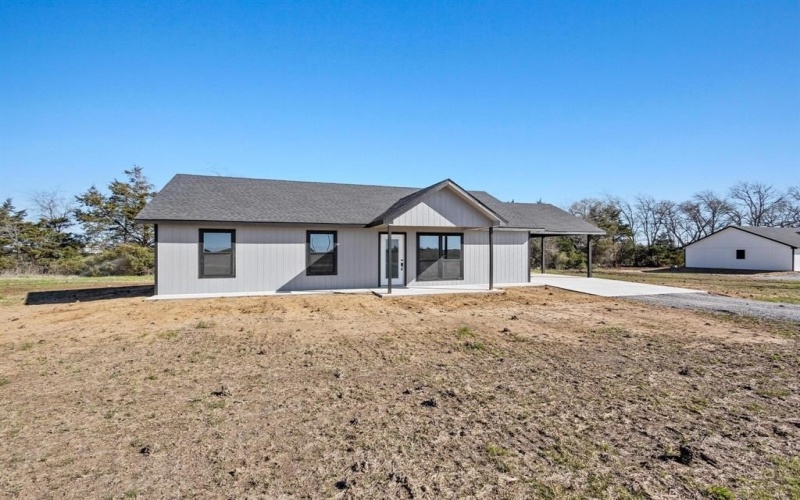 32 Private Road 33084, Sumner, TX 75486, 3 Bedrooms Bedrooms, ,1 BathroomBathrooms,Residential,For Sale,32 Private Road 33084,20876622