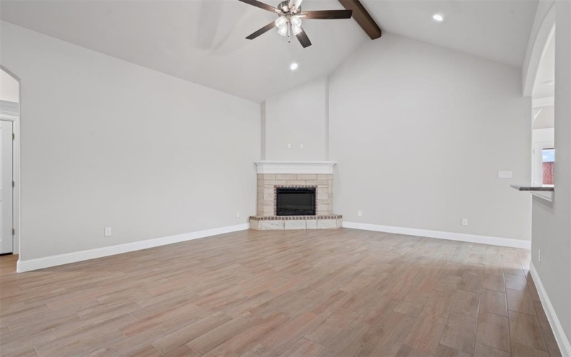 704 Jameson, Springtown, TX 76082, 3 Bedrooms Bedrooms, ,2 BathroomsBathrooms,Residential,For Sale,704 Jameson,20876765