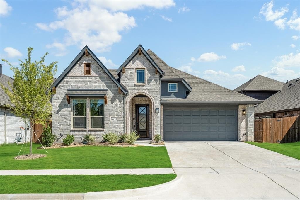 3241 Southampton Drive, Mesquite, TX 75181, 4 Habitaciones Habitaciones , ,3 BañosBaños,Residential,En Venta,3241 Southampton Drive,20876807
