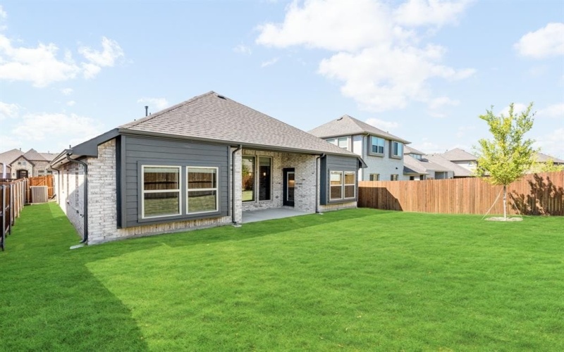 3241 Southampton Drive, Mesquite, TX 75181, 4 Habitaciones Habitaciones , ,3 BañosBaños,Residential,En Venta,3241 Southampton Drive,20876807