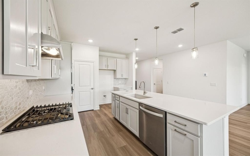 5949 Mayer Avenue, Pilot Point, TX 75009, 5 Habitaciones Habitaciones , ,3 BañosBaños,Residential,En Venta,5949 Mayer Avenue,20877002