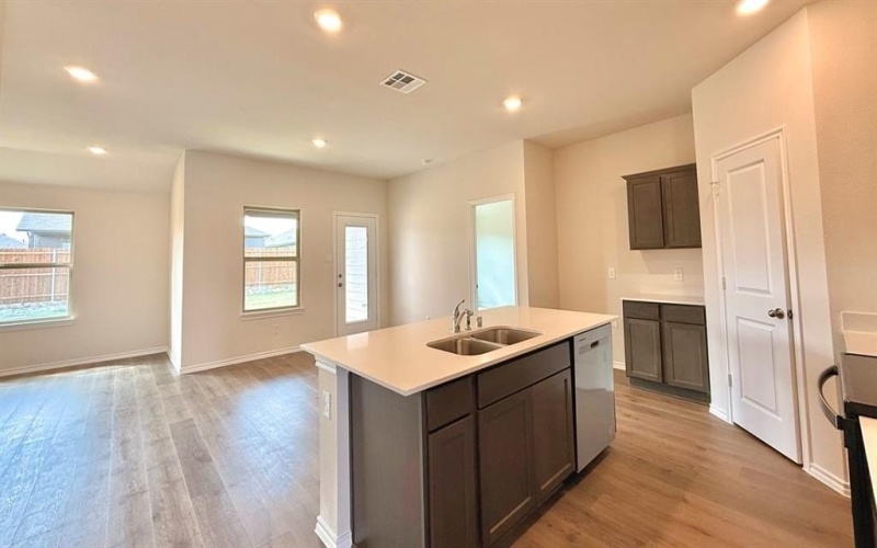 605 Willow Street, Josephine, TX 75135, 3 Bedrooms Bedrooms, ,2 BathroomsBathrooms,Residential,For Sale,605 Willow Street,0,20880104
