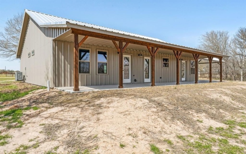 1704 E Fm 1188, Bluff Dale, TX 76433, 3 Bedrooms Bedrooms, ,2 BathroomsBathrooms,Residential,For Sale,1704 E Fm 1188,20880130