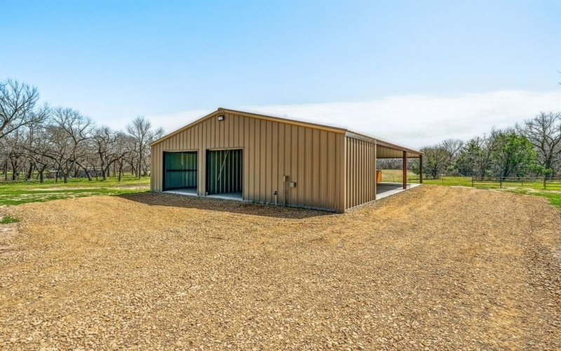 1704 E Fm 1188, Bluff Dale, TX 76433, 3 Bedrooms Bedrooms, ,2 BathroomsBathrooms,Residential,For Sale,1704 E Fm 1188,20880130