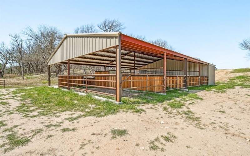 1704 E Fm 1188, Bluff Dale, TX 76433, 3 Bedrooms Bedrooms, ,2 BathroomsBathrooms,Residential,For Sale,1704 E Fm 1188,20880130