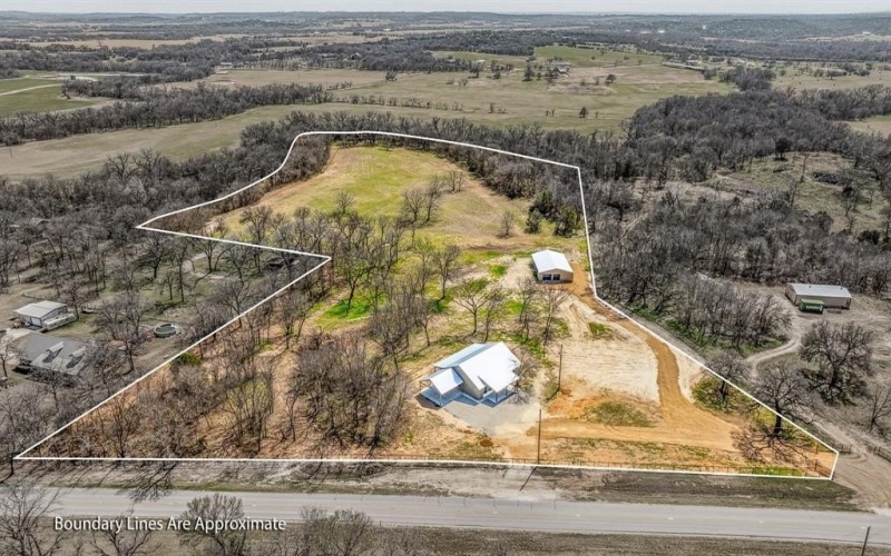1704 E Fm 1188, Bluff Dale, TX 76433, 3 Bedrooms Bedrooms, ,2 BathroomsBathrooms,Residential,For Sale,1704 E Fm 1188,20880130
