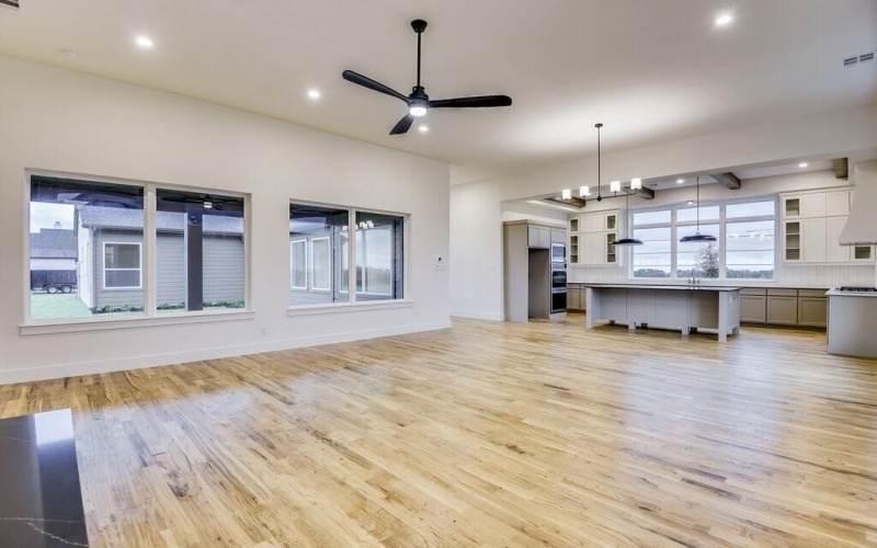 216 Ozro Road, Venus, TX 76084, 4 Bedrooms Bedrooms, ,3 BathroomsBathrooms,Residential,For Sale,216 Ozro Road,20878072
