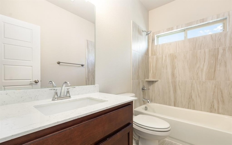 2605 Glasgow Drive, Denton, TX 76207, 4 Bedrooms Bedrooms, ,3 BathroomsBathrooms,Residential,For Sale,2605 Glasgow Drive,20880175