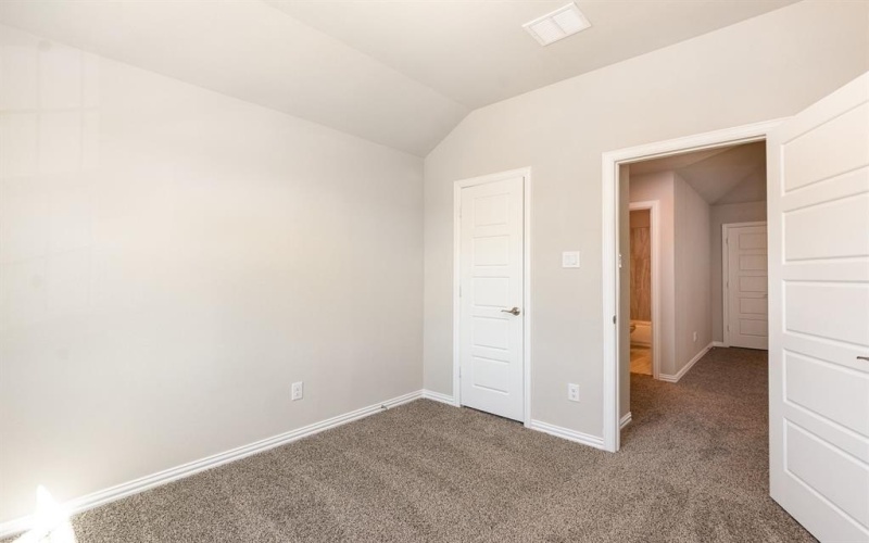2605 Glasgow Drive, Denton, TX 76207, 4 Bedrooms Bedrooms, ,3 BathroomsBathrooms,Residential,For Sale,2605 Glasgow Drive,20880175