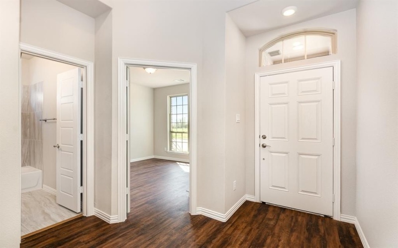 2605 Glasgow Drive, Denton, TX 76207, 4 Bedrooms Bedrooms, ,3 BathroomsBathrooms,Residential,For Sale,2605 Glasgow Drive,20880175
