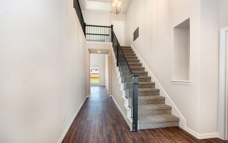 2605 Glasgow Drive, Denton, TX 76207, 4 Bedrooms Bedrooms, ,3 BathroomsBathrooms,Residential,For Sale,2605 Glasgow Drive,20880175