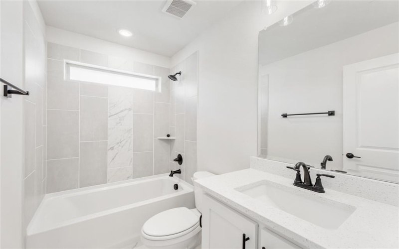 216 Dove Haven Drive, Wylie, TX 75098, 5 Bedrooms Bedrooms, ,5 BathroomsBathrooms,Residential,For Sale,216 Dove Haven Drive,20878153