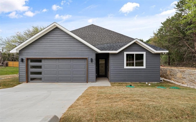 4713 Pecos Drive, Granbury, TX 76048, 3 Habitaciones Habitaciones , ,2 BañosBaños,Residential,En Venta,4713 Pecos Drive,20878241