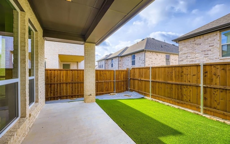 3520 Chivalry Lane, Lewisville, TX 75056, 3 Habitaciones Habitaciones , ,2 BañosBaños,Residential,En Venta,3520 Chivalry Lane,20880370