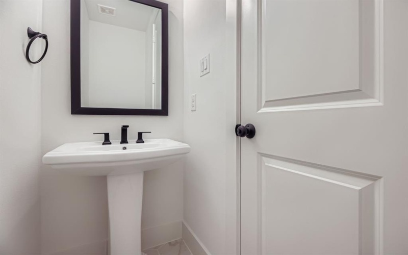 3513 Kings Court Drive, Lewisville, TX 75056, 4 Bedrooms Bedrooms, ,3 BathroomsBathrooms,Residential,For Sale,3513 Kings Court Drive,0,20880505