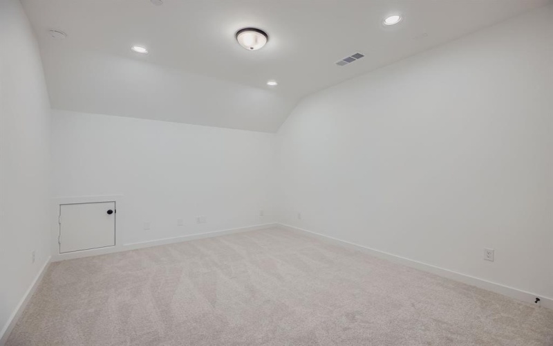 3513 Kings Court Drive, Lewisville, TX 75056, 4 Bedrooms Bedrooms, ,3 BathroomsBathrooms,Residential,For Sale,3513 Kings Court Drive,0,20880505