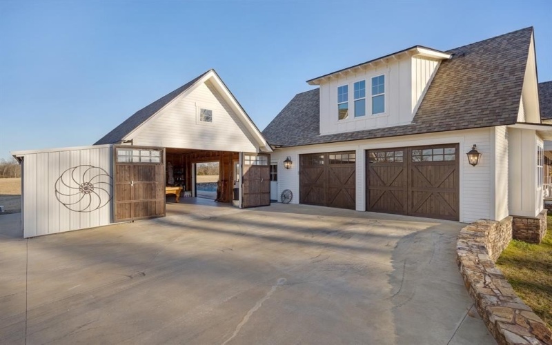 20108 C R 452, Mineola, TX 75773, 4 Habitaciones Habitaciones , ,3 BañosBaños,Residential,En Venta,20108 C R 452,20878583