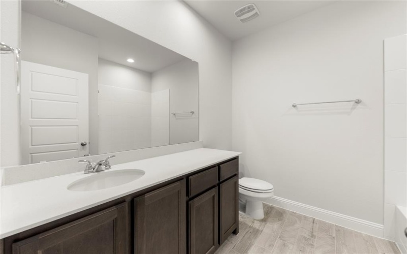 137 Whistling Duck, Balch Springs, TX 75181, 4 Bedrooms Bedrooms, ,2 BathroomsBathrooms,Residential,For Sale,137 Whistling Duck,0,20878984