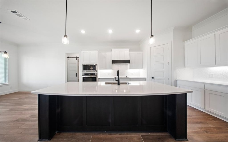 2505 Pyrite Street, Krum, TX 76249, 4 Bedrooms Bedrooms, ,2 BathroomsBathrooms,Residential,For Sale,2505 Pyrite Street,20879065