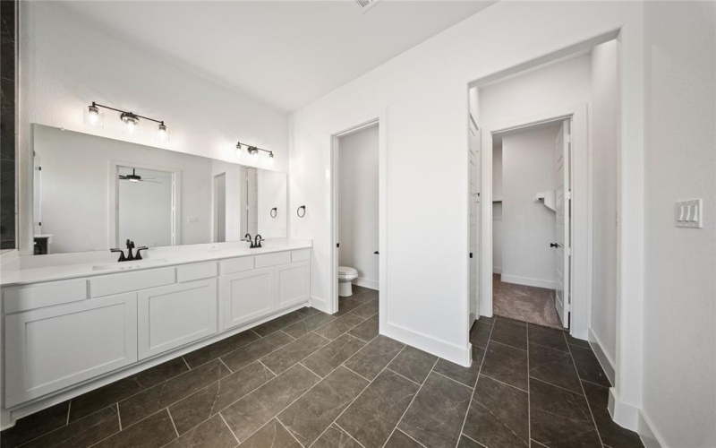 2505 Pyrite Street, Krum, TX 76249, 4 Bedrooms Bedrooms, ,2 BathroomsBathrooms,Residential,For Sale,2505 Pyrite Street,20879065