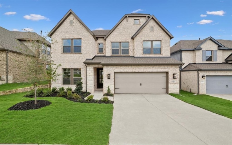 6213 Escarpment Drive, Fort Worth, TX 76112, 4 Habitaciones Habitaciones , ,3 BañosBaños,Residential,En Venta,6213 Escarpment Drive,20877176