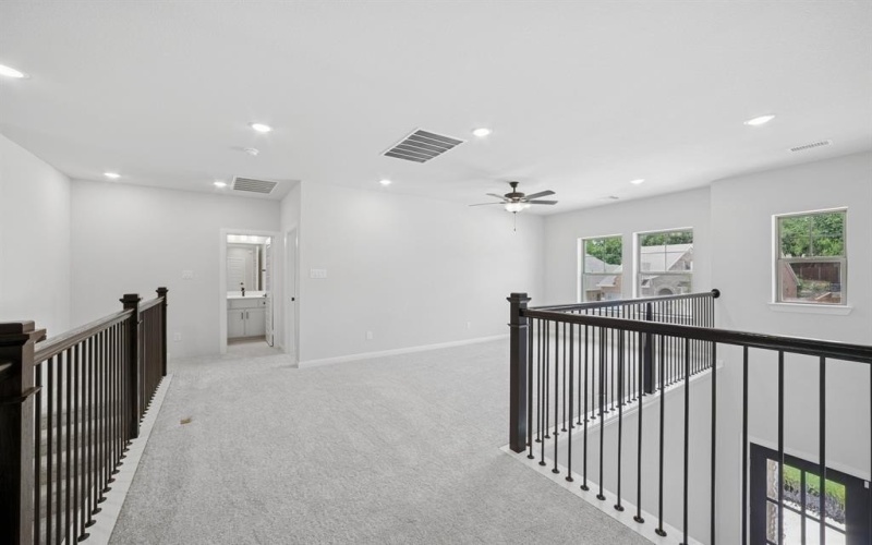 6213 Escarpment Drive, Fort Worth, TX 76112, 4 Habitaciones Habitaciones , ,3 BañosBaños,Residential,En Venta,6213 Escarpment Drive,20877176