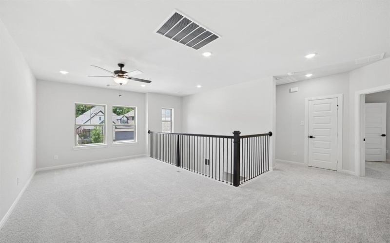 6213 Escarpment Drive, Fort Worth, TX 76112, 4 Habitaciones Habitaciones , ,3 BañosBaños,Residential,En Venta,6213 Escarpment Drive,20877176