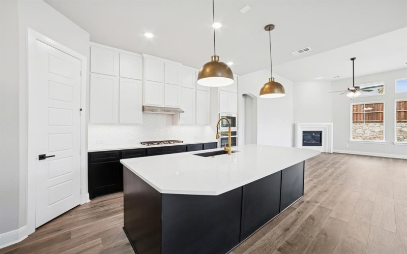 2205 Rolling Oaks Drive, Fort Worth, TX 76008, 4 Bedrooms Bedrooms, ,3 BathroomsBathrooms,Residential,For Sale,2205 Rolling Oaks Drive,0,20877204