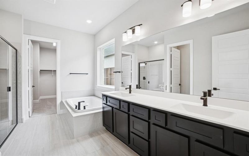 2205 Rolling Oaks Drive, Fort Worth, TX 76008, 4 Bedrooms Bedrooms, ,3 BathroomsBathrooms,Residential,For Sale,2205 Rolling Oaks Drive,0,20877204