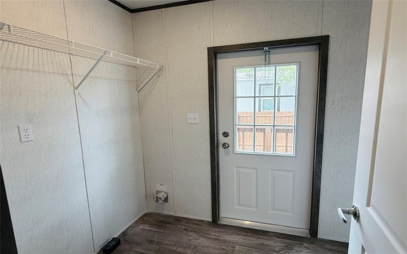 3003 Elmwood Drive, Granbury, TX 76048, 3 Bedrooms Bedrooms, ,2 BathroomsBathrooms,Residential,For Sale,3003 Elmwood Drive,20877208