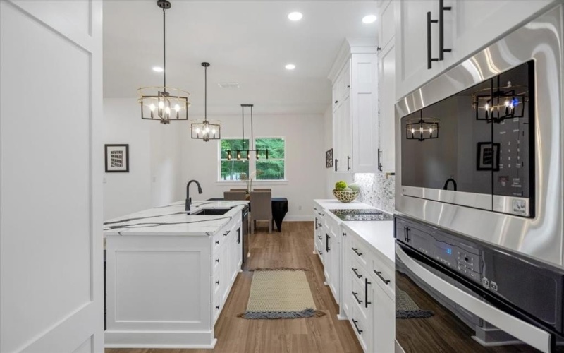 16022 Red Oak Road, Tyler, TX 75707, 5 Bedrooms Bedrooms, ,2 BathroomsBathrooms,Residential,For Sale,16022 Red Oak Road,20879885