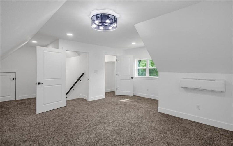 16022 Red Oak Road, Tyler, TX 75707, 5 Bedrooms Bedrooms, ,2 BathroomsBathrooms,Residential,For Sale,16022 Red Oak Road,20879885