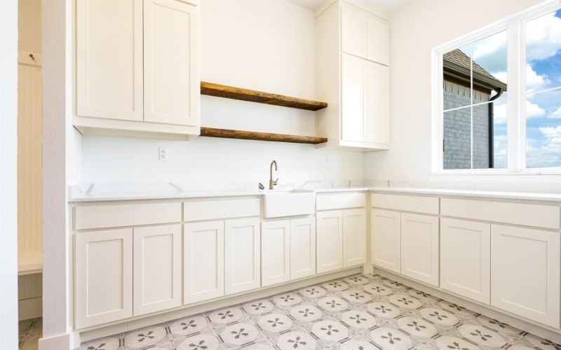 6251 McChesney Drive, Midlothian, TX 76065, 4 Bedrooms Bedrooms, ,3 BathroomsBathrooms,Residential,For Sale,6251 McChesney Drive,20879846