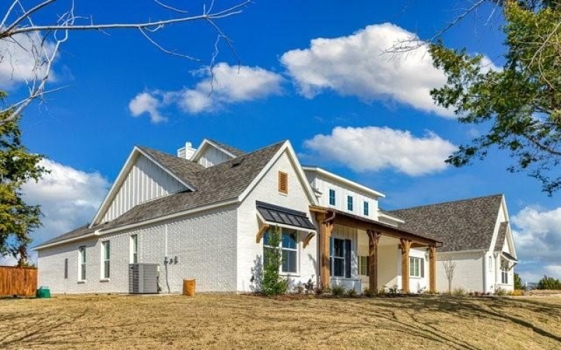 6251 McChesney Drive, Midlothian, TX 76065, 4 Bedrooms Bedrooms, ,3 BathroomsBathrooms,Residential,For Sale,6251 McChesney Drive,20879846