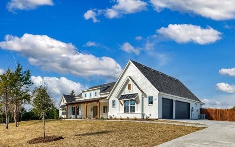 6251 McChesney Drive, Midlothian, TX 76065, 4 Bedrooms Bedrooms, ,3 BathroomsBathrooms,Residential,For Sale,6251 McChesney Drive,20879846